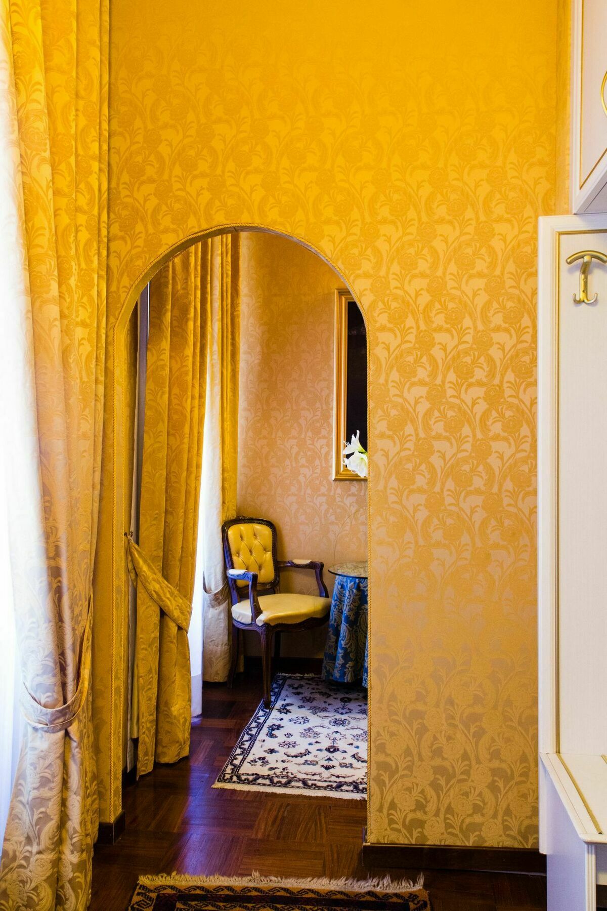 Canova Rooms In Spanish Steps Rome Extérieur photo